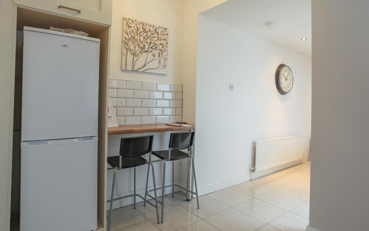 Kingston Serviced Accommodation - Donegall Avenue Belfast Exterior photo